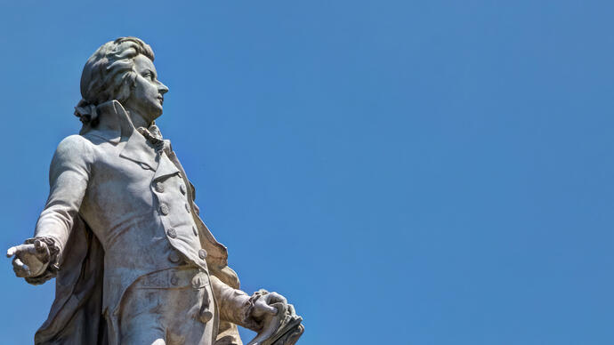 A statue of a Viennese gentleman