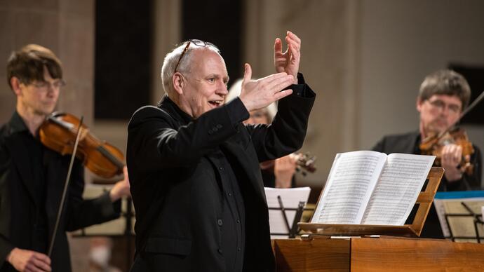 John Butt directing the Dunedin Consort